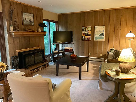 2nd image of 11260 S Cottonwood Dr #16