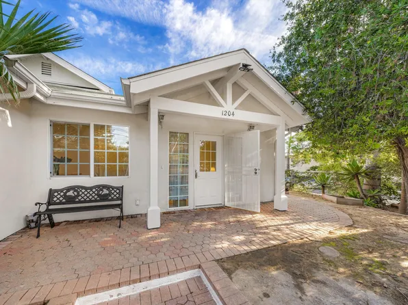 1204 San Andres St, Santa Barbara, CA 93101