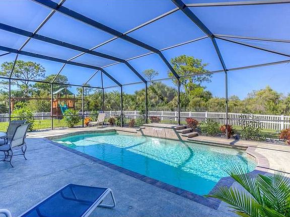 3rd image of 8636 Tidal Bay Ln
