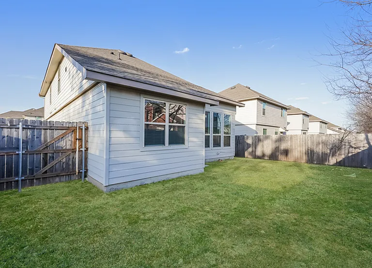 2713 Bear Oak Dr — Photo 5