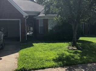 8325 Regal Bend Dr, Olive Branch, MS 38654