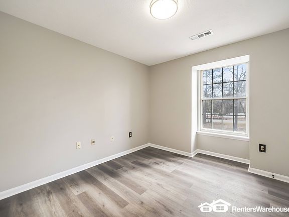 3rd image of 7608 Roscommon Ct APT 2309