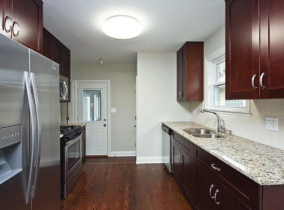 3rd image of 8241 Long Ave