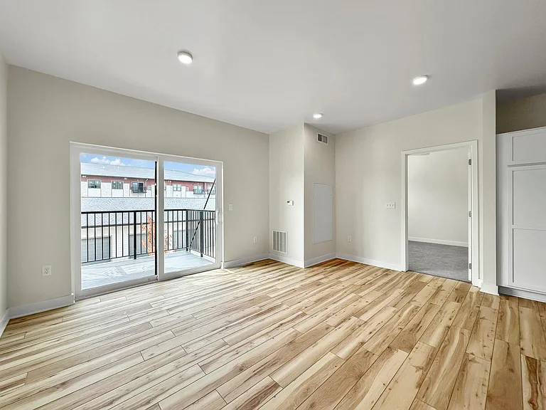 Stratford Pointe — Photo 87