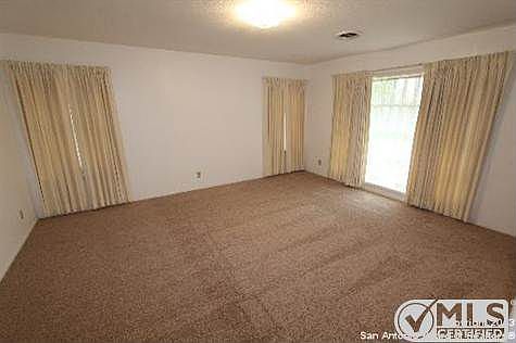4th image of 4214 Willowbrook Dr