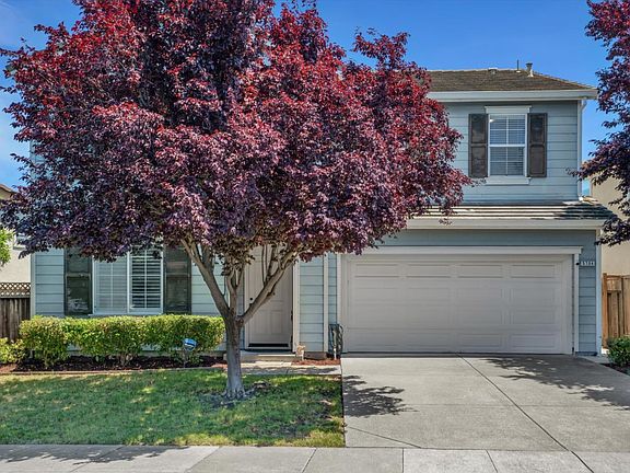2nd image of 5704 Oakmont Dr