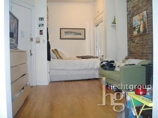 Rented by Hecht Group | media 14