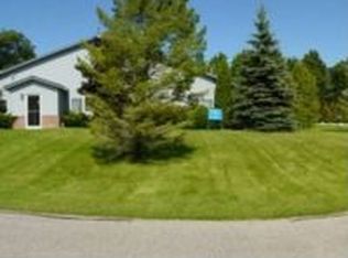 370 Franklin Park, Harbor Springs, MI 49740