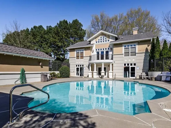 2700 Pine Tree Rd NE Unit 1115, Atlanta, GA 30324