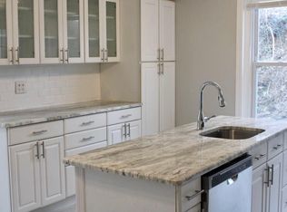 523 Gorgas Ln, Philadelphia, PA 19128