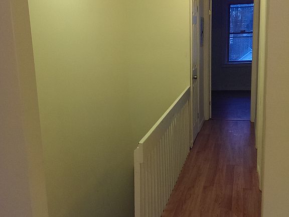 3rd image of 11909 145th St