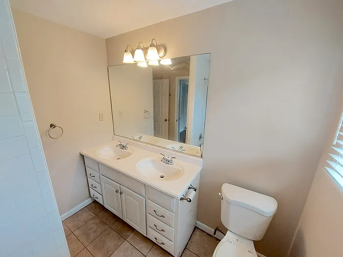 329 Bernice Pl — Photo 17