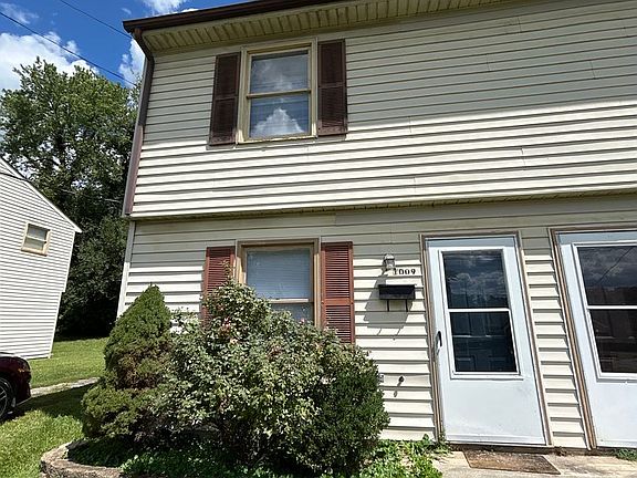 2nd image of 1007 Hunt Ave NW #1009