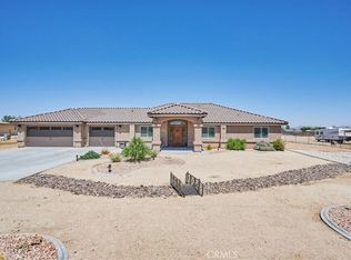 16190 Sycamore St, Hesperia, CA 92345