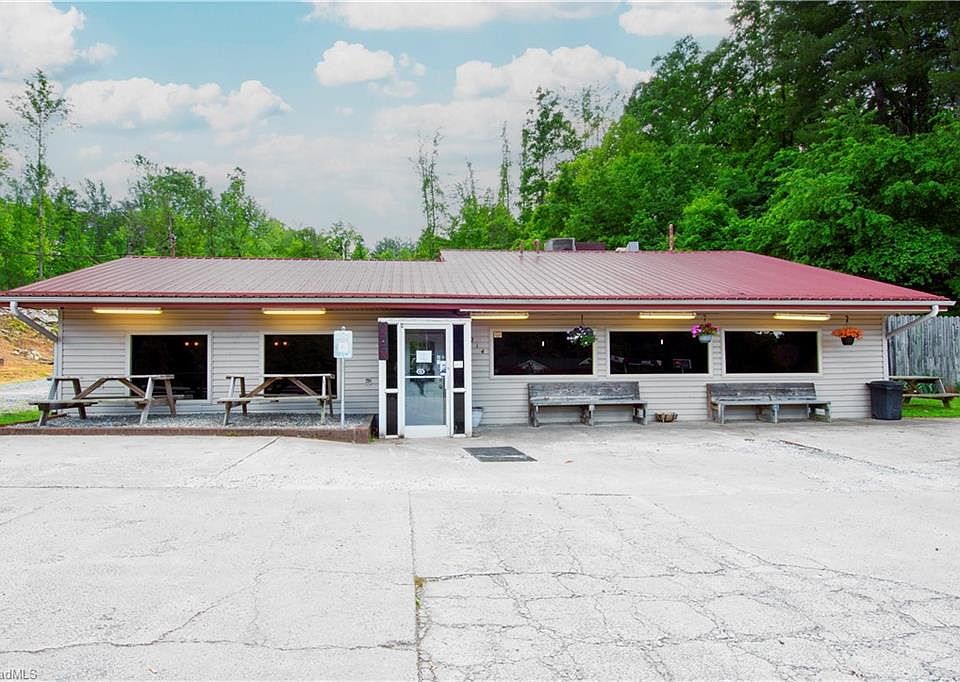 1st image of 1214 Highway 8 #89