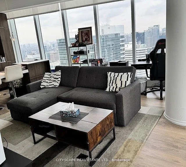 197 Yonge St #4402 — Photo 10