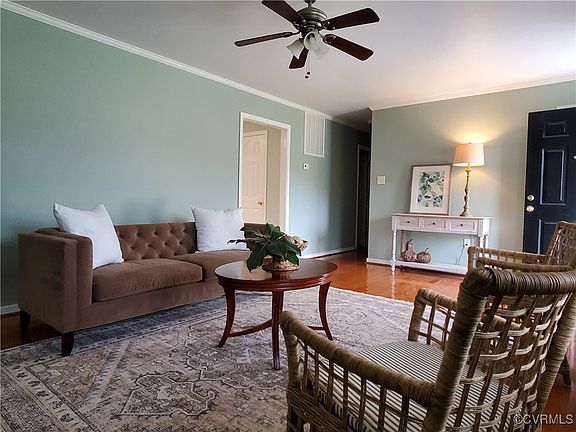 2nd image of 16915 Zion Hill Ln