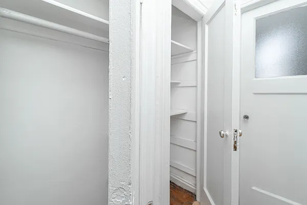 Rented by Modern Spaces | media 7