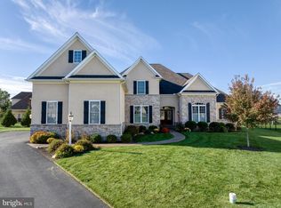 9 Alexa Dr, Lititz, PA 17543