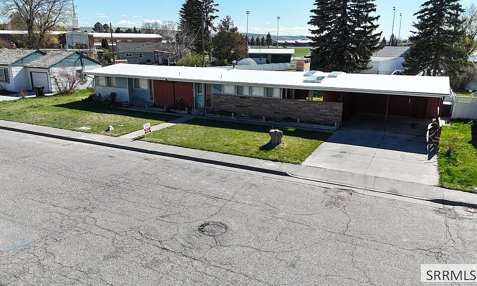 1st image of 600 Curtis St