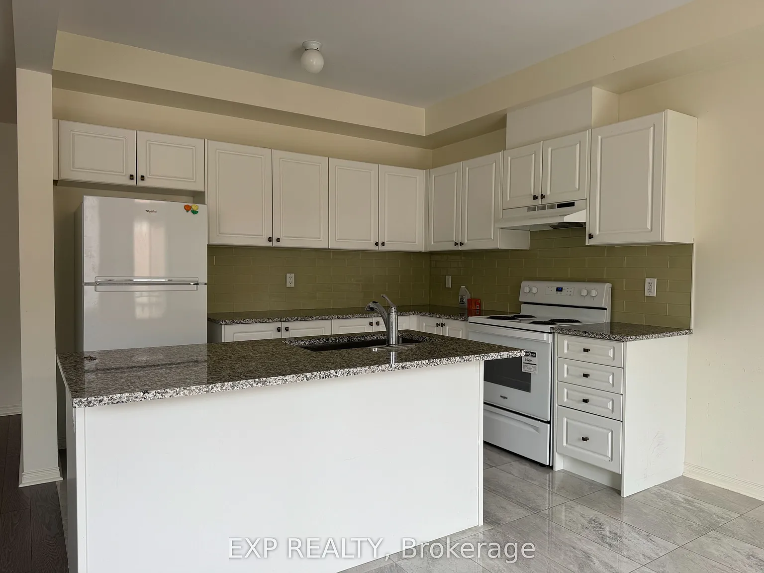 3 bed, $3,950 — Photo 3