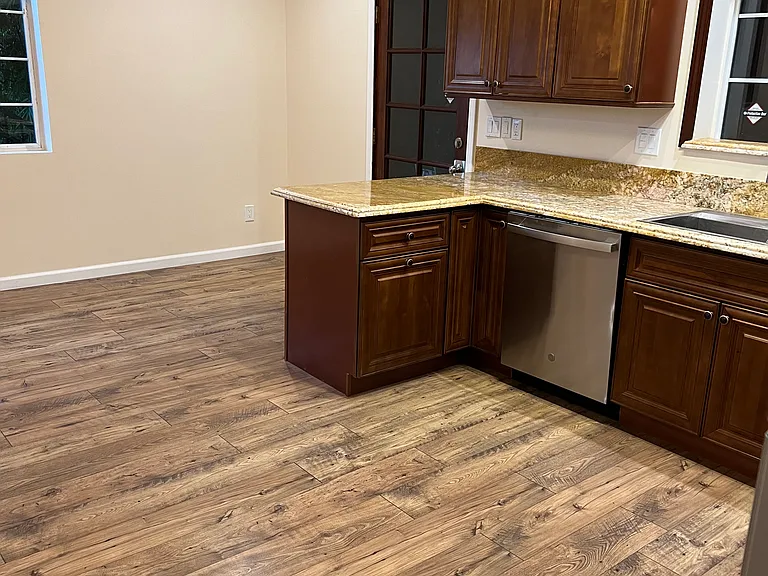 2047 Ivar Ave #2051-1/2 — Photo 5