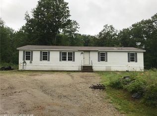41 Hickson Dr, Turner, ME 04282