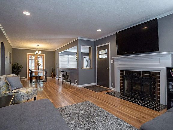 3rd image of 1301 S 50th St