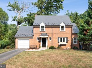 9316 W Parkhill Dr, Bethesda, MD 20814