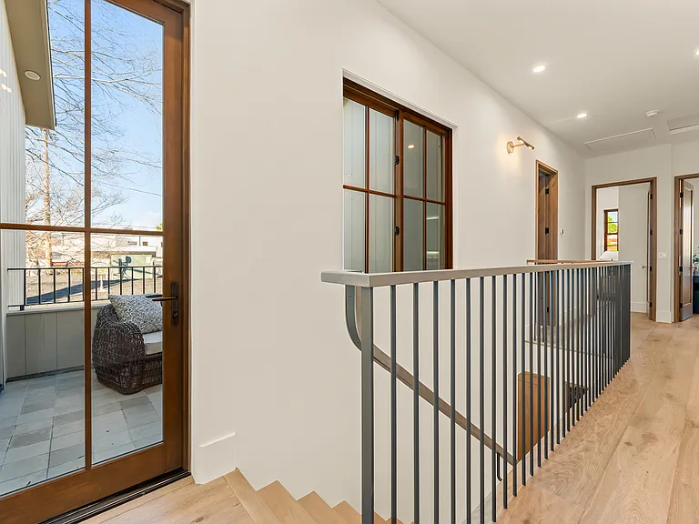 5057 Bluebell Ave — Photo 17
