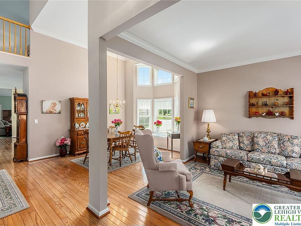 6635 Blue Heather Ct, Macungie, PA 18062 | Zillow