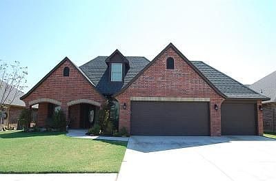 1st image of 17304 Medina Ln