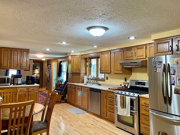 2nd image of 36 Tucker Rd