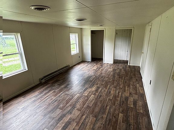5th image of 25753 Pelican Dr