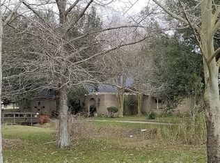 3931 County Road 4, Damon, TX 77430