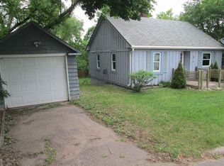 715 Park St, Ishpeming, MI 49849