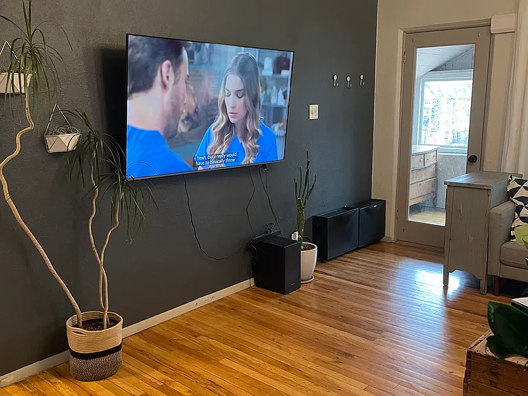 living room (walls have been painted since photo)