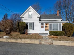 30 Lincoln St, Gorham, ME 04038