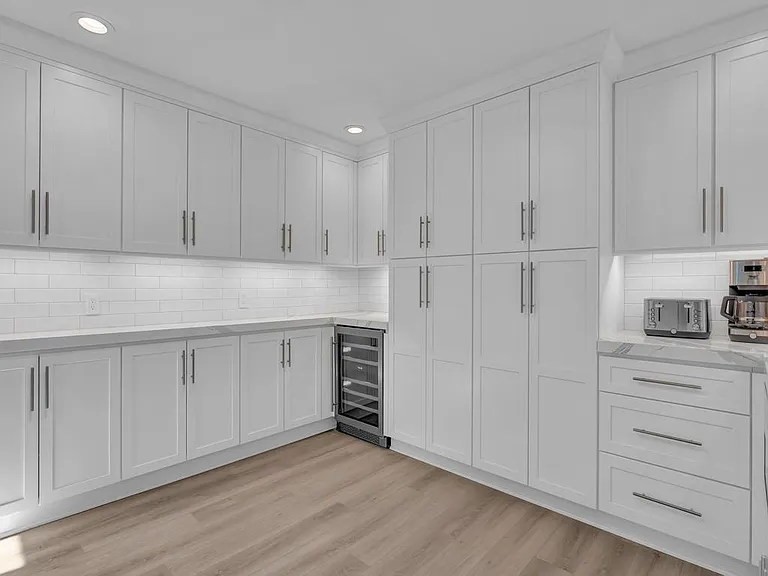 611 Gardenia Ln — Photo 19