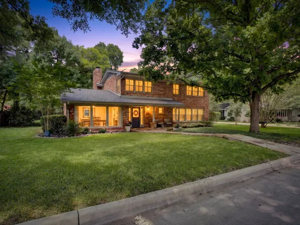 3712 Fox Hollow St, Fort Worth, TX 76109