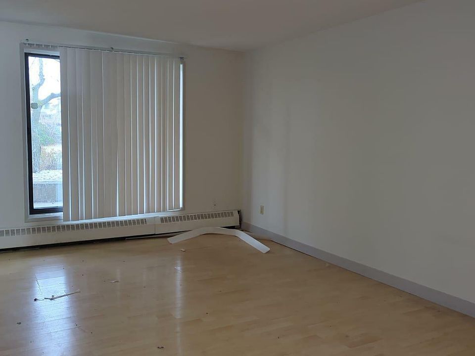 2nd image of 3611 145th Ave NW #104