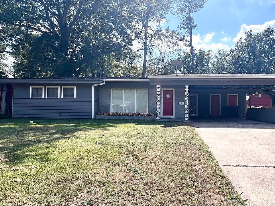 1st image of 734 Woodmont Pl