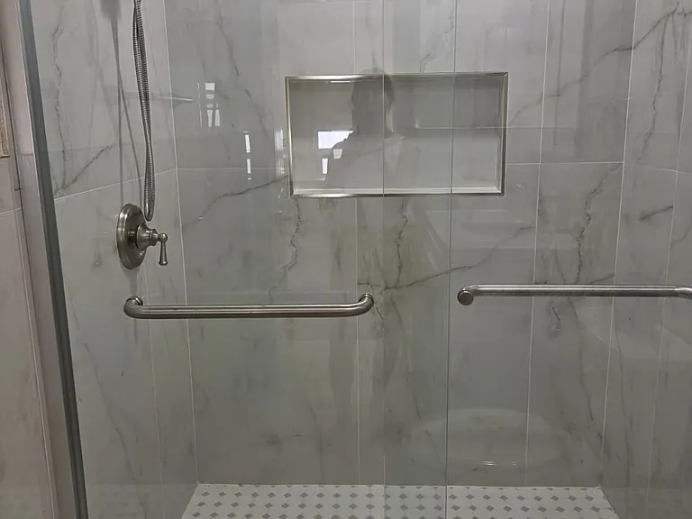 1812 W Balboa Blvd #B — Photo 17