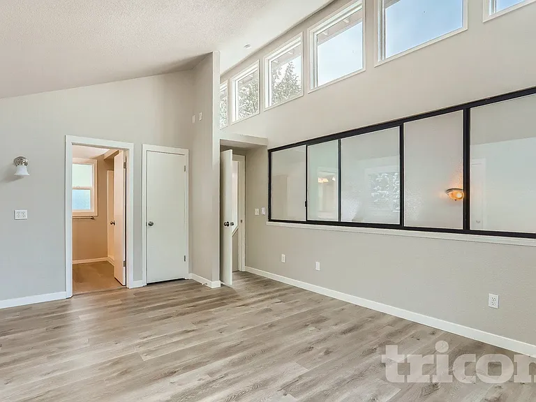 10727 Lake View Dr — Photo 10
