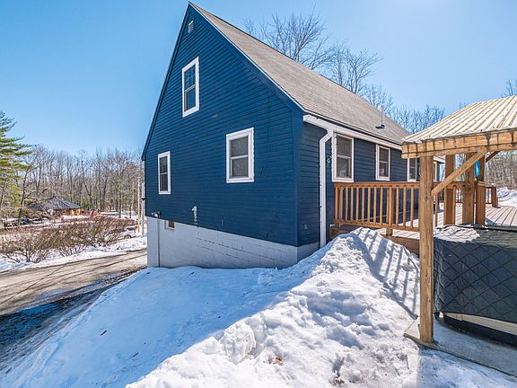 5th image of 623 Ossipee Hill Road