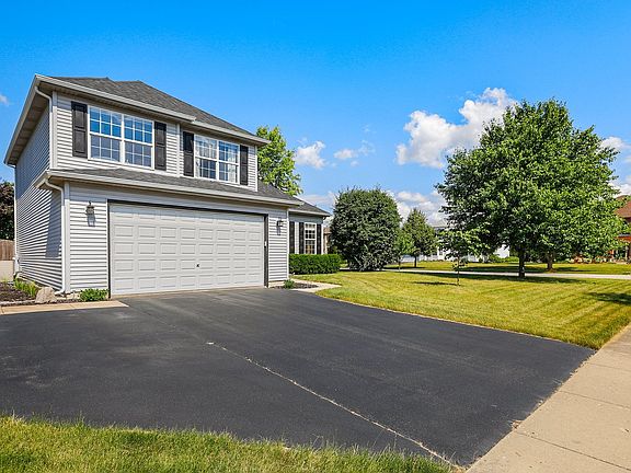 2nd image of 13148 Tiger Lily Ln