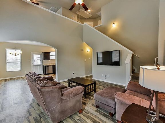 5th image of 20610 Kendall Cliff Ct