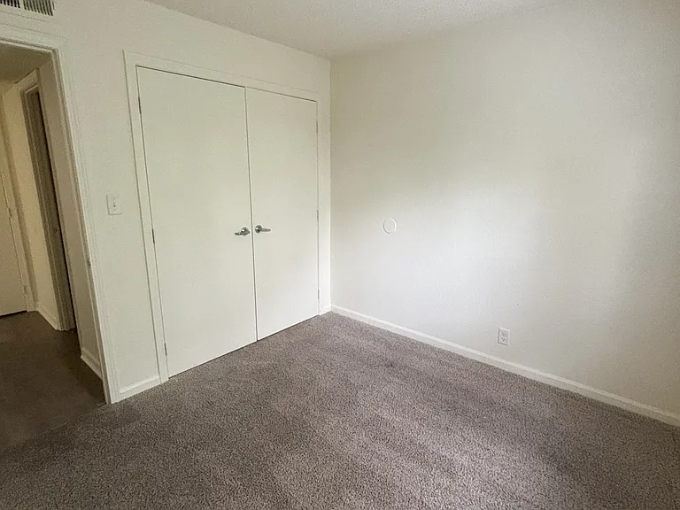 Ridgeview Heights — Photo 23