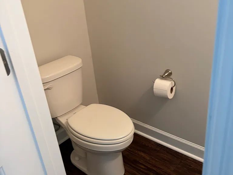 408 Vandemere Ct — Photo 20
