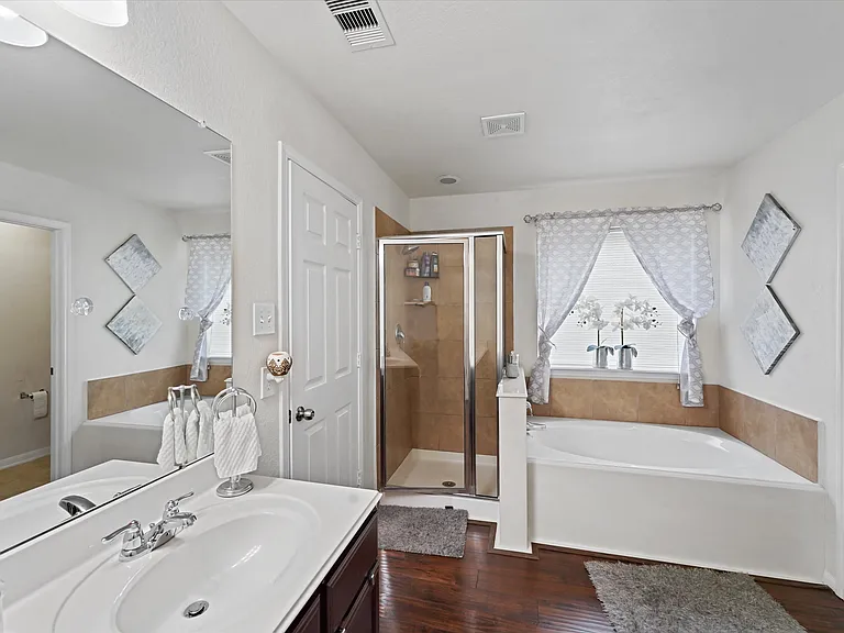 18523 Windy Stone Dr — Photo 20